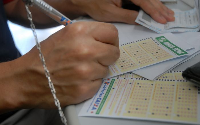 Aposta foi registrada na lotérica Santa Helena da Praia Brava (Foto: Arquivo)