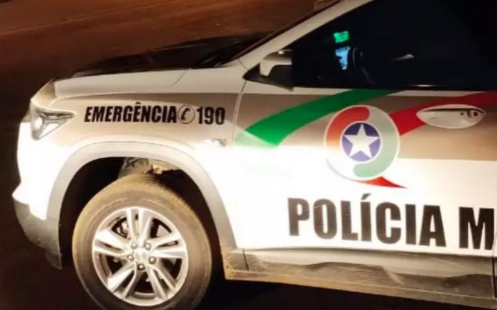 O estuprador só parou de apanhar quando a polícia chegou (Foto: Ilustrativa)