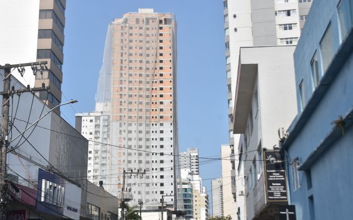 Construção tem sido destaque na geração de vagas em Itajaí e em SC (Foto: João Batista)  