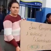 Pais protestam contra a exoneração de diretora de creche no bairro Brilhante  