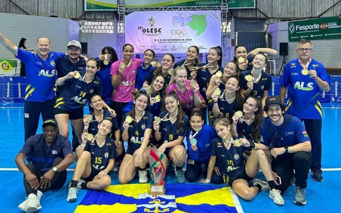 Handebol feminino de Itajaí conquistou o título invicto
(foto: divulgação)