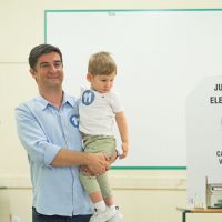 André Meirinho vota em Balneário Camboriú