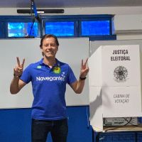 Rogério da Equilibrios, candidato a prefeito de Navegantes, já votou  