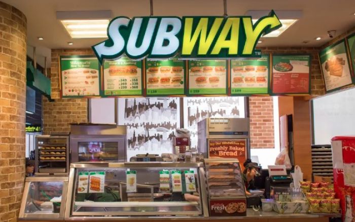 Com nova fase, empresa também pode abrir suas próprias lojas Subway (Foto: Divulgação) 