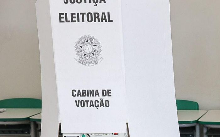 Outro eleitor foi preso por fotografar a votação (Foto: Ilustrativa )