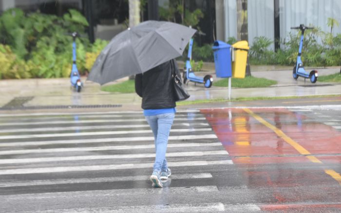 Tempestades estão previstas na formação de uma nova frente fria (Foto: João Batista)