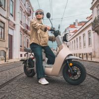 Nova scooter elétrica chega ao Brasil por R$ 12.990 