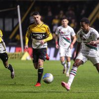 Criciúma faz confronto direto com o Fluminense contra o rebaixamento