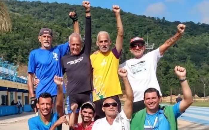 Equipe de atletismo de Itajaí vai disputar o Brasileiro em dezembro. Foto: Divulgação