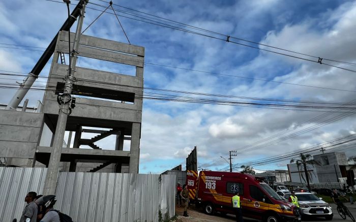 Helicóptero Arcanjo levou a vítima ao hospital Marieta (Foto: Divulgação/CBMSC)