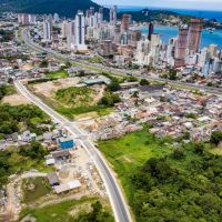 Nova avenida que liga os bairros Tabuleiro e Várzea é inaugurada