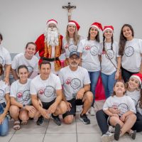 Natal Solidário da FG emociona crianças do Latarte