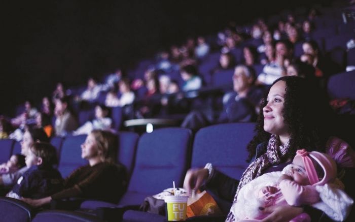 Papai Noel do Balneário Shopping dará as boas-vindas na última edição do CineMaterna de 2024 (Foto: divulgação)