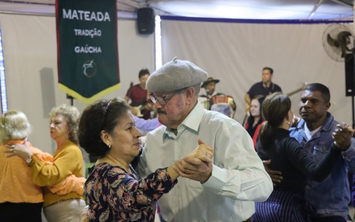 Festança acontece na secretaria da Pessoa Idosa a partir das 14h (Foto: Divulgação/Vinicius Alves)