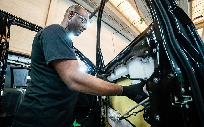 Veículos híbridos e elétricos com segurança reforçada ganham destaque (Foto: Divulgação)