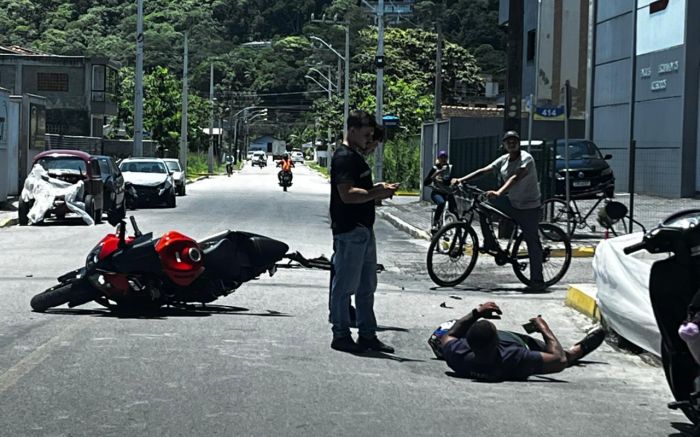 Acidente envolveu o filho do vereador Wanderley Dias (PP) (Foto: Leitor)