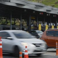 Pedágios em SC podem ficar gratuitos em caso de filas longas; entenda a punição  