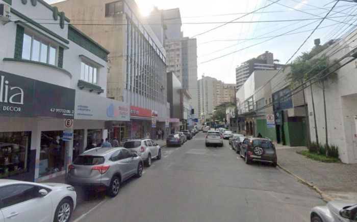 Bloqueio é no trecho entre a rua Hercílio Luz e a rua Olímpio Miranda Júnior (Foto: Reprodução/Google Maps)