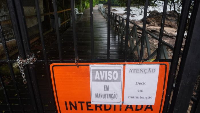 Prefeitura fará nova licitação pra contratar empresa pra reparos na estrutura que tá detonada (Foto: João Batista)