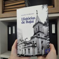 Magru Floriano publica “Histórias de Itajaí”  