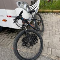 Homem é flagrado tentando roubar bicicleta no Matadouro