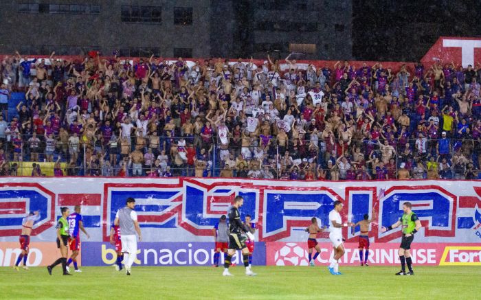 Torcida do Marinheiro terá 288 lugares em Rio do Sul (Foto: Vica Bueno)