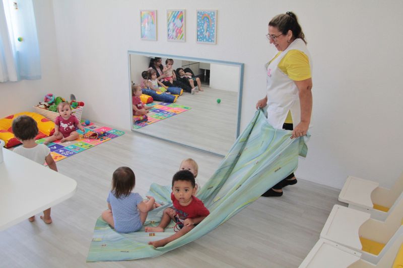 Com calorzão, alunos estão sem aparelho pra refrescar a sala (foto: IlustrativaArquivo PMI)