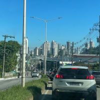 BR 101 tem filas em Penha e fluxo intenso entre BC e Itajaí