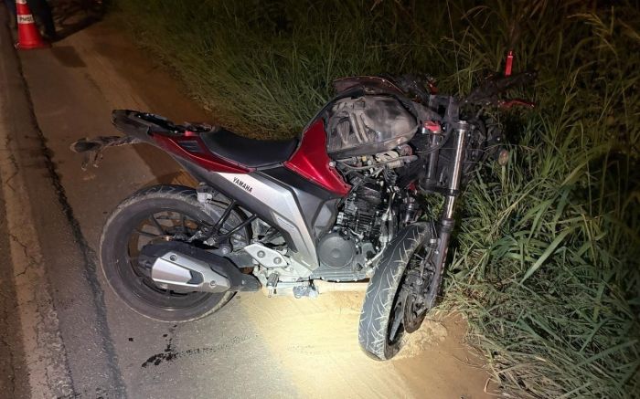 Motociclista foi levado em estado grave para o hospital (Foto: Divulgação/Polícia Militar Rodoviária)