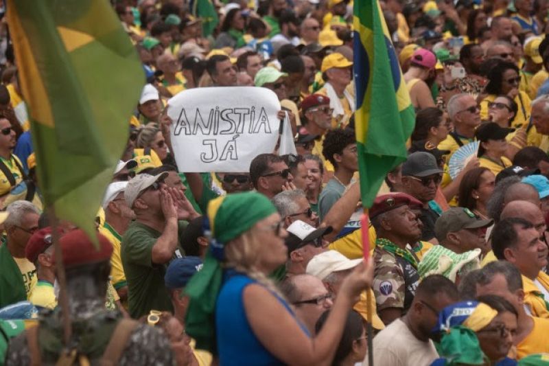 O medo é o lastro de existência, de espalhamento, de viralização da extrema direita