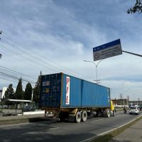 Caminhoneiros que passarem por trecho proibido da Reinaldo poderão ser multados