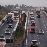 Ponte sobre o Itajaí-açu na BR 101 ficará interditada durante a noite