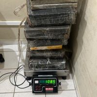 Mais de meia tonelada de maconha é apreendida pela PRF em SC
