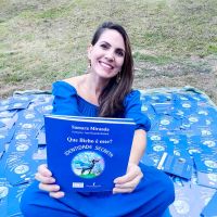 Livro infantil traz temas como aventura e acessibilidade para inspirar pequenos heróis