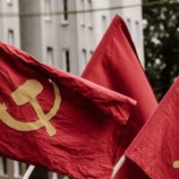 Qual a necessidade de usar a GM para fiscalizar "símbolos comunistas" em Itajaí?