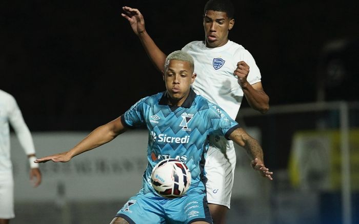 Pescador chegou a terceira vitória seguida no grupo 8 (Foto: Divulgação)