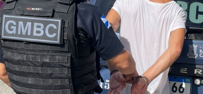 Homem ainda saiu do bar sem pagar (Foto: Arquivo Ilustrativa GMBC)