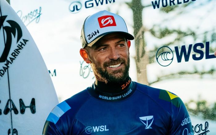 Alejo ocupa o 16º lugar do ranking, dentro do top 22 do circuito (Foto: WSL)