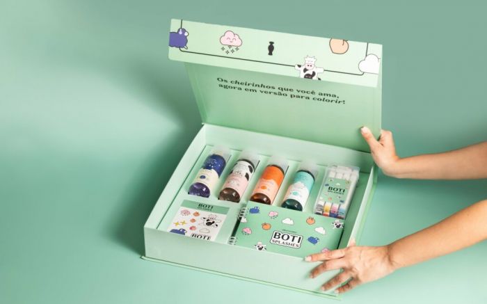 Os fãs podem fazer o download gratuito do “Boti Splashes” no blog e garantir body splashes nas lojas físicas (Foto: Divulgação)