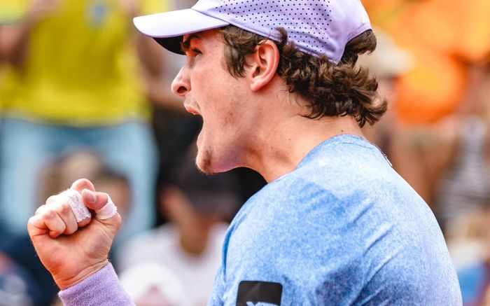 Fonseca derrotou Pierre-Hugues Herbert por 3 sets a 0 (foto: divulgação)
