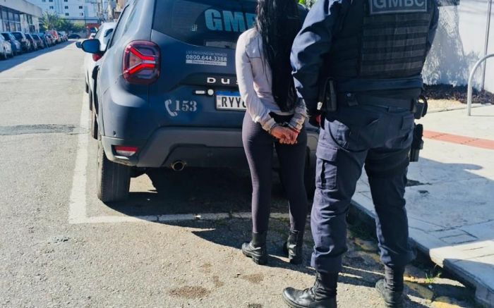 Legenda: Apreensão foi na manhã de sábado, na Rua Corupá (Divulgação / Impresa BC)