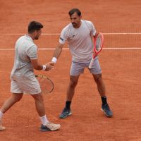 Tenista de Itajaí está nas quartas de Roland Garros