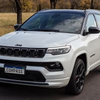 Linha Jeep com preços especiais em junho