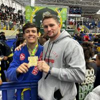 Lutador de Itajaí vence o Brasileiro de jiu-jitsu