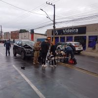 Acidente deixa feridos na avenida Santa Catarina
