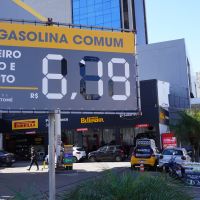 Pesquisa aponta queda no preço dos combustíveis em Itajaí