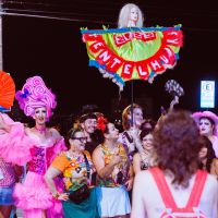 Exposição retrata as três décadas da personagem Céia Maravilha
