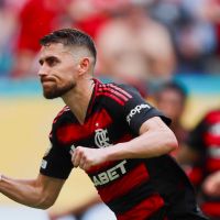Flamengo perde de 4 a 2 para o Bayern e acaba eliminado do Mundial