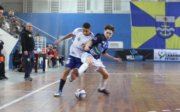 Confusão foi após jogo; secretário municipal de Segurança desmente que tenha impedido prisão do chefe de gabinete do prefeito (Foto: Felipe Vieira/@felipe.fotografiaesportiva)