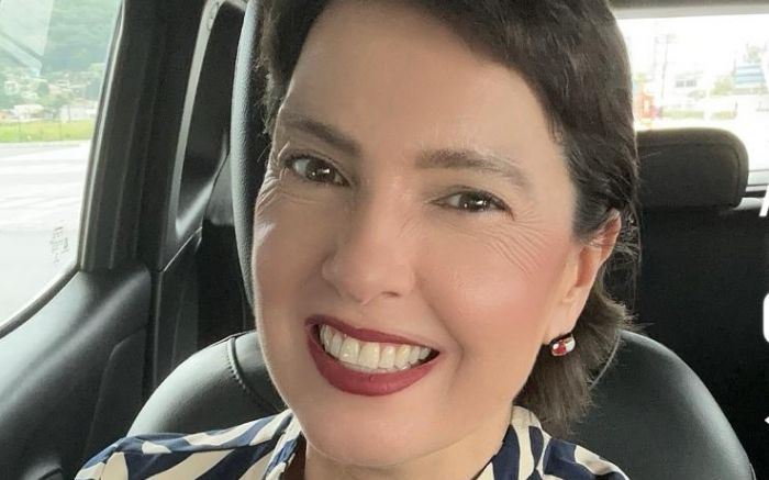 Entrevista com a bióloga Maria Heloisa pode ser conferida ao vivo nas redes sociais e no canal do Youtube (Foto: Divulgação)